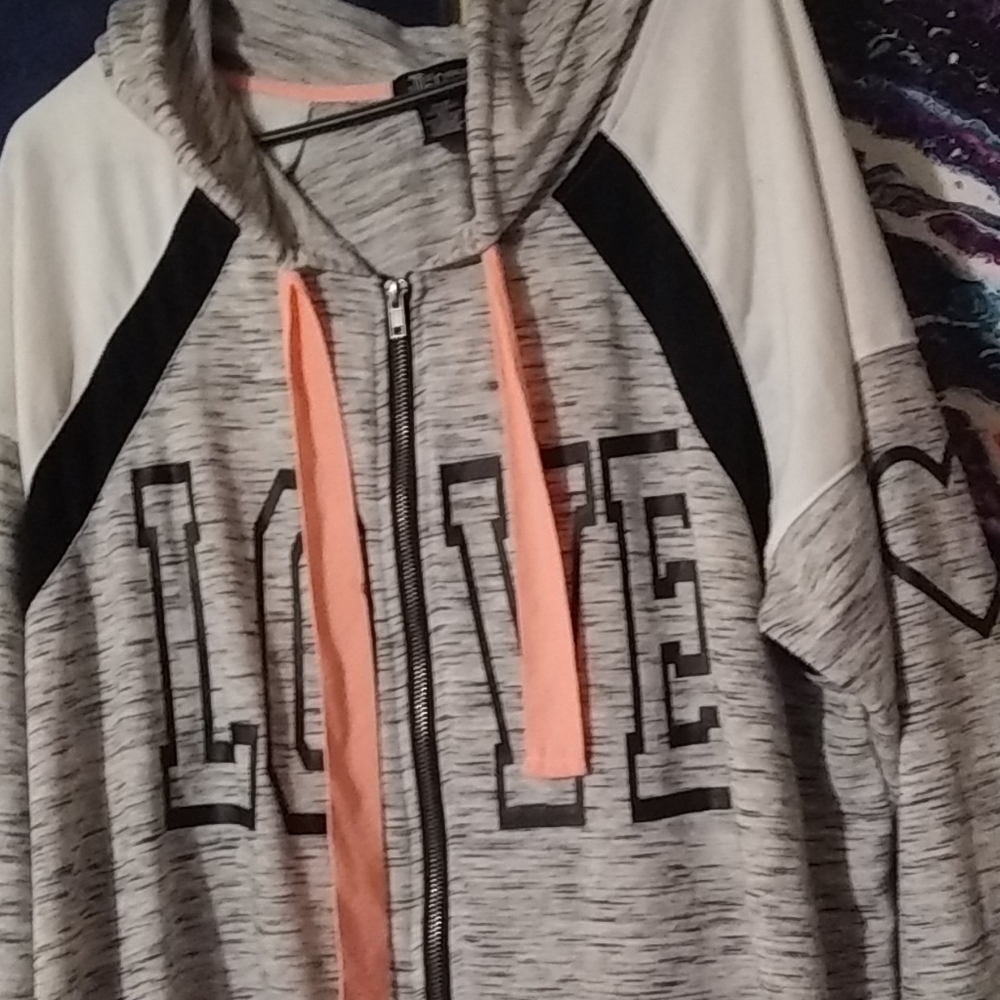 Miss Chevious zip up jacket - Picture 2 of 4